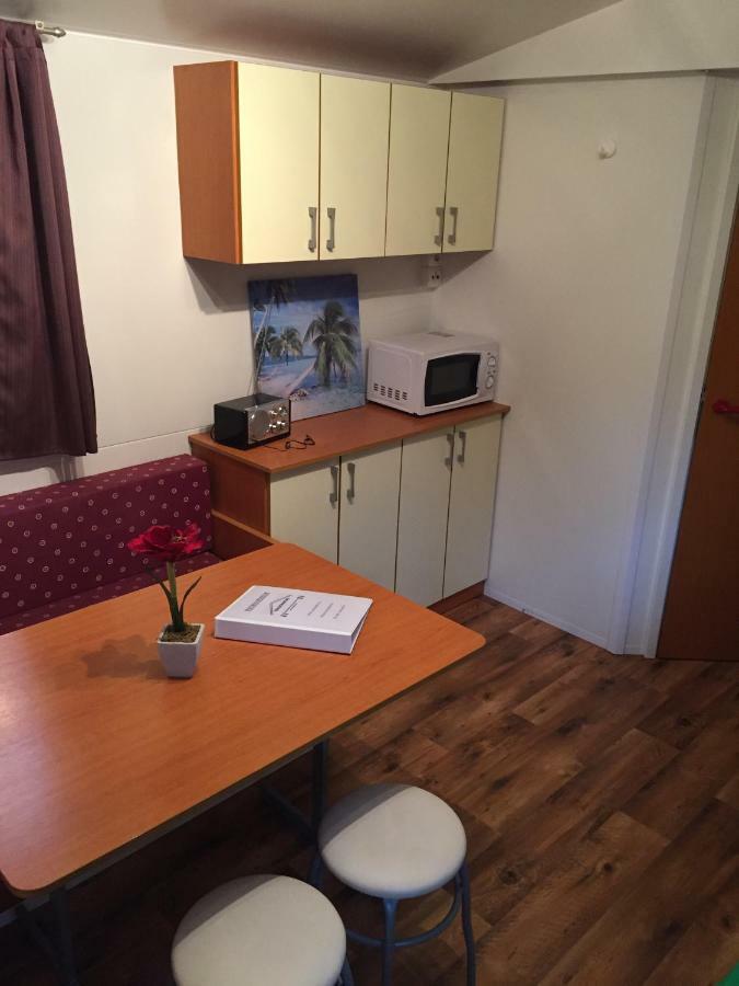 Dena Chalets - Lido Di Spina At The Beach Экстерьер фото